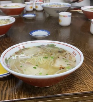鹿児島のラーメン店 人気ランキングtop 第1位は 鹿児島ラーメン 豚とろ 天文館本店 22年8月8日時点の評価 ラーメンデータベース 1 7 ねとらぼ調査隊