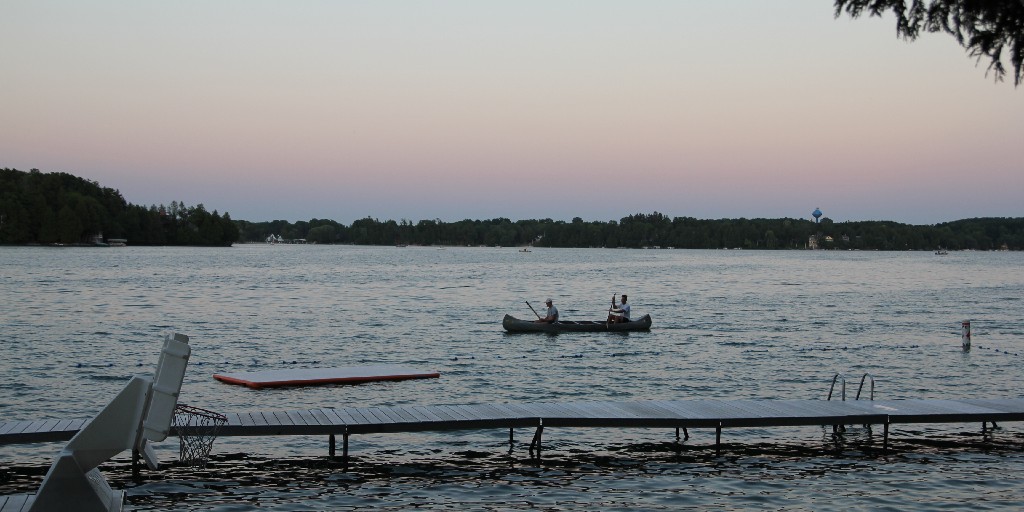 CampBrosius's tweet photo. There's no better way to end the day than with a quiet canoe ride on the water😌 🛶 https://t.co/X5gFXdD7IP