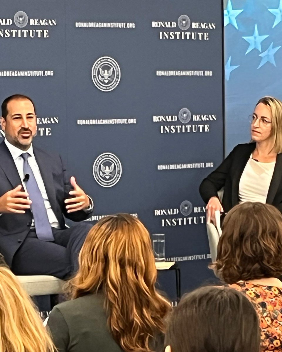 The Education to Employment event ensured youth were included on the panels! Thanks to Ronald Reagan Foundation and Institute &amp; JAG National Career Association President-Elect Kira Canada! #jobsforgrads #sustainablewealth #iJAGRocks #IamiJAG #ThatKidNoMatterWhat <a href="/NationalJAG/">JAG</a>