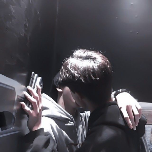 Yoonjikitkat's tweet photo. JinSu AU
"Nuestra Bendi"

Dónde... https://t.co/l3aMr1m7hK