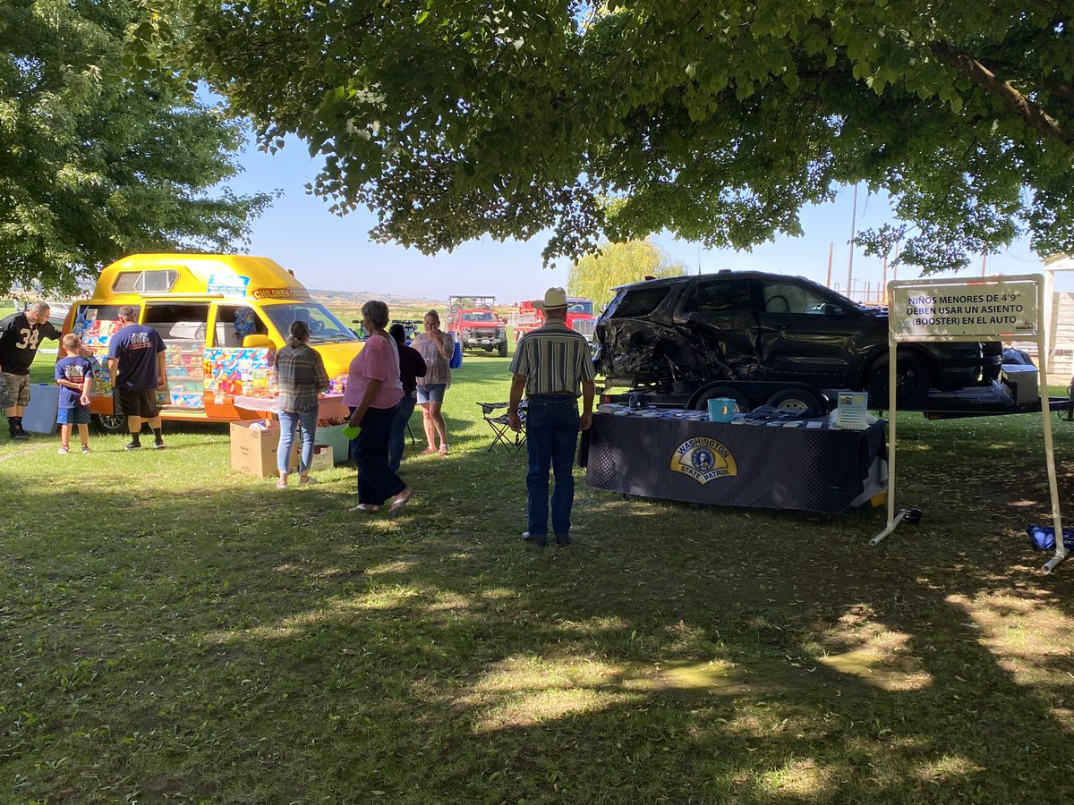 WSPElProtector's tweet photo. Nomas queda 3 horas para venir a visitarme. Tenemos muchas actividades para que disfruten los adultos y niños. #nationnightout https://t.co/gPlu5VNOdm