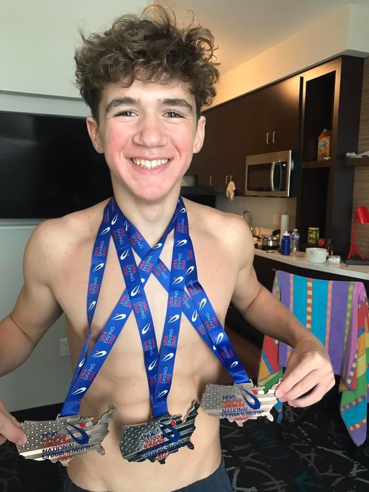 MrsKlefbeck's tweet photo. There are no words to express how proud I am of my nephew, Nathaniel, who competed at the 2022 USA Diving Jr Nationals in Midland, TX. He finished 2nd on platform, 4th on 3m, and 3rd on 1m in the NATION. 🤯 #NextStopWorlds #HardWorkPaysOff https://t.co/wVT4JJ0155