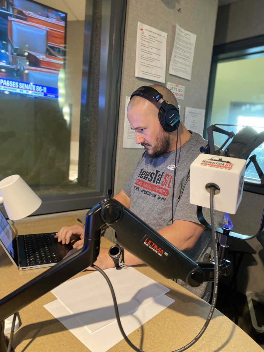 NewstalkSTL's tweet photo. Numbers are rolling in and we will keep you updated up to the second 🗳 #MissouriPrimary #GoVote #MoSenateRace 
@tonycolombotalk @yovic7 https://t.co/Qr741GBSS0
