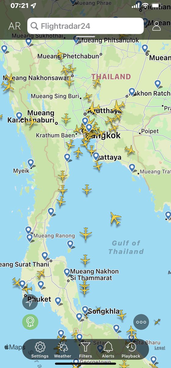 SegsarnTU's tweet photo. @Umeshbkk It might be just a bug in the application….still many flights over TH, MAL and SG https://t.co/FabTr9w4RP