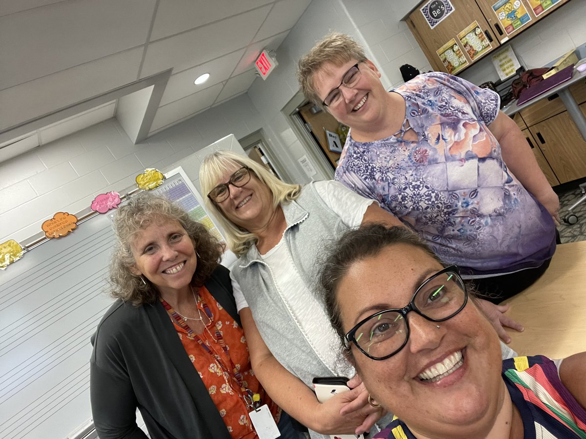 Had a great meet up in Indy yesterday! So many great ideas shared! @Seesaw @SeesawLearning #seesawmeetup #seesawconnect #BacktoSchool2022 @JenniferMosie10 @TeresaB26720982
