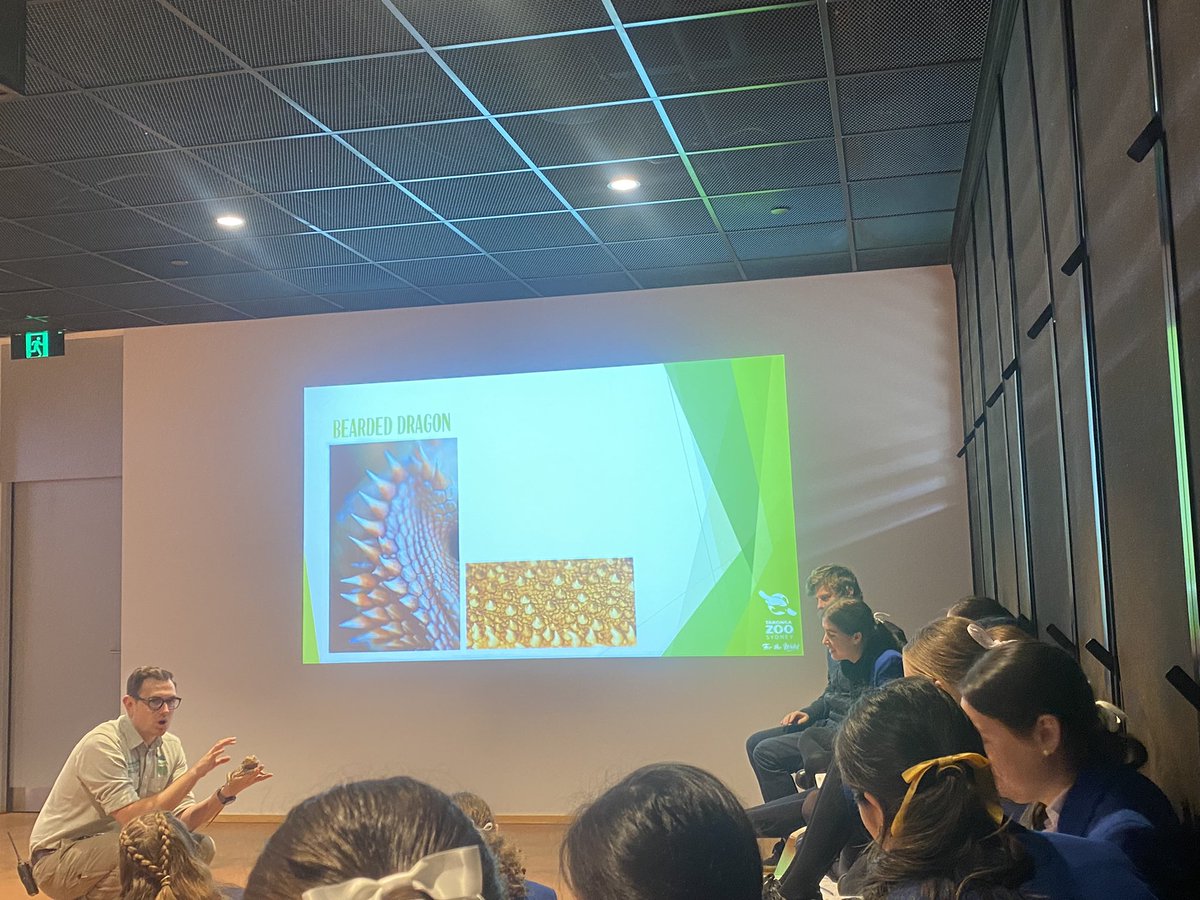 RachelNoonan01's tweet photo. Year 9 Stem students back to hands on learning experiences at @tarongazoo to engage and inspire their project on biomimicry space design. Workshop 1 of 7 desert adaptions. Such a cool project @mascorella  #stemgirls #lkstem https://t.co/x5SnAhTsXs