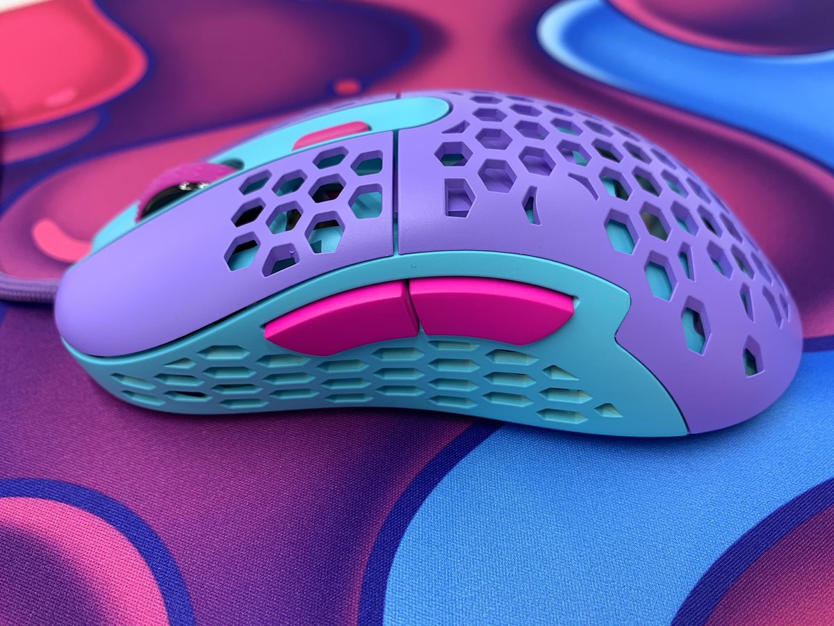 AlpheriorKeys's tweet image. Celestial Gaming Mouse Giveaway💝

-Like &amp;amp; Retweet
-Follow us :)
-Comment a GIF

Winner randomly drawn TOMORROW!🥳
Good Luck Gamers :D