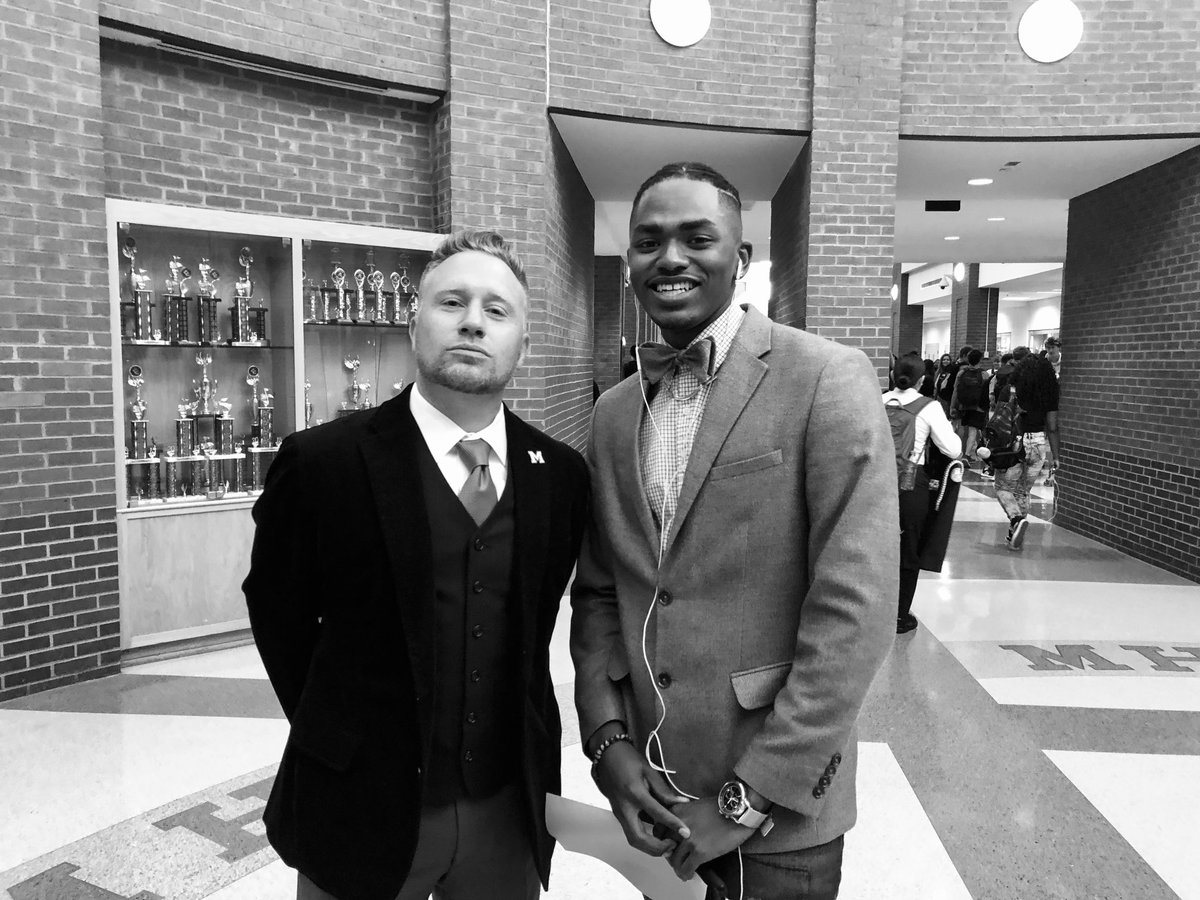 KeithBall25's tweet image. My heart is broken 💔 The world lost this scholar, beautiful talent, kind spirit and over all renaissance man way too early.  One of the first students to welcome me to Marietta five years ago. He was the best of us. I so admired and respected him. Love-PrinciPAL #RIPTre’