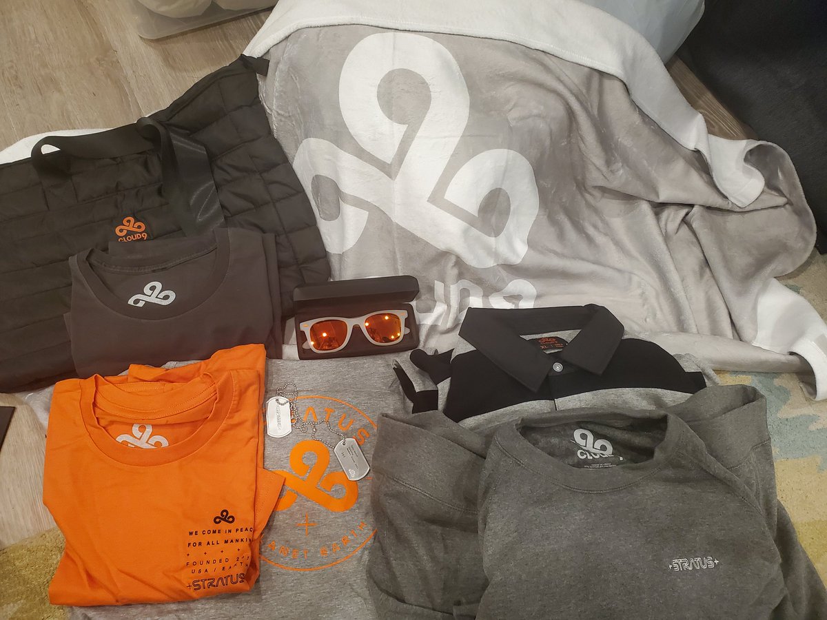 Darkw1ng tweet media