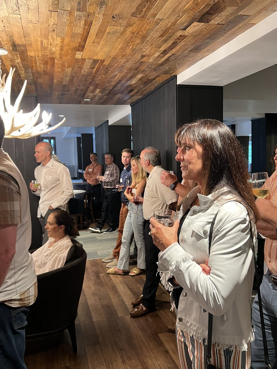 Lillian Mills tweet media