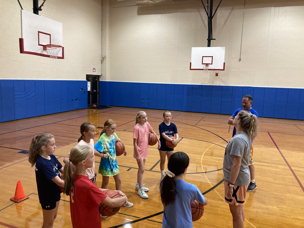 Tonight was our last summer session with <a href="/Unleashed717/">Unleashed Potential</a> Thank you Coach Lex and Coach Sam for helping Red Land Basketball get better 1% everyday. #PatriotsRising <a href="/RedLand_GBB/">Red Land Girls Basketball</a>