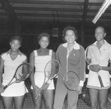 BillieJeanKing's tweet photo. Did you know that Althea Gibson would visit Sportsmen’s Tennis Club in Dorchester, MA in the late 1970s to teach the women on the tour? 

It was the only Black-owned club at the time.

August is #NationalBlackBusinessMonth. 

Support a Black-owned business  in your area. https://t.co/l0oZAOOpI3