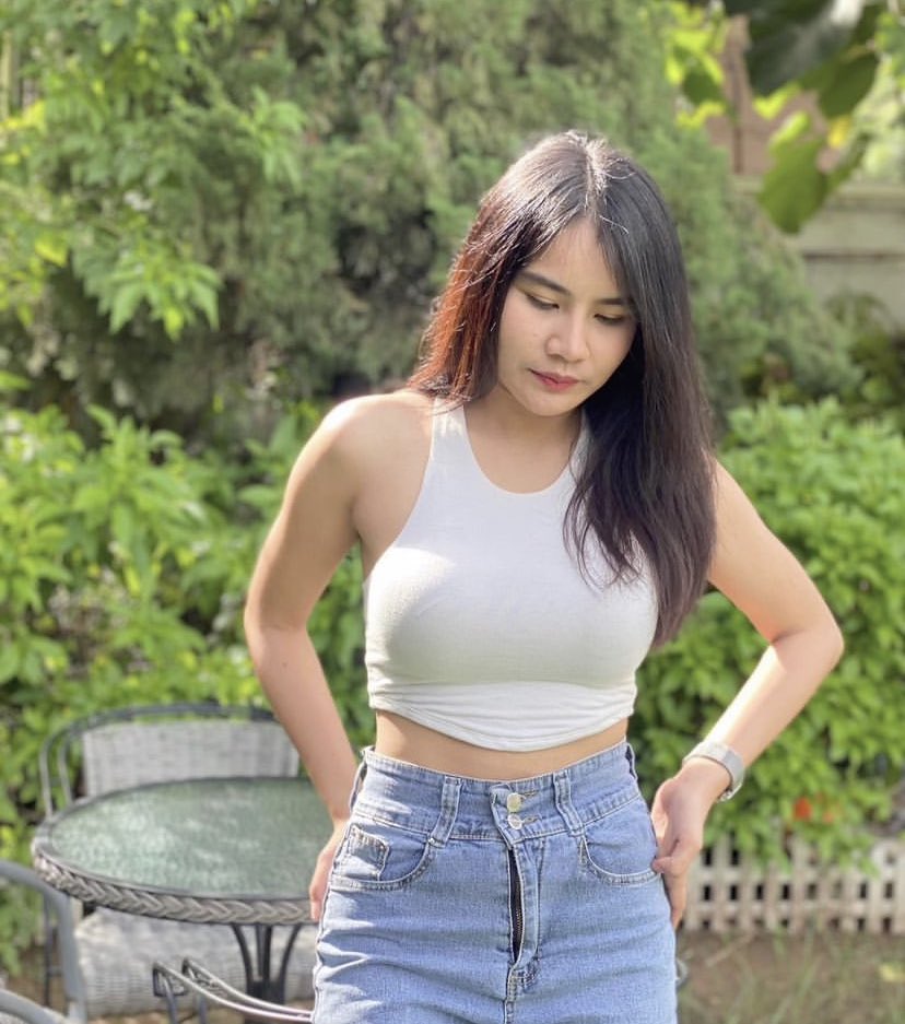 B21416589's tweet photo. แน่นๆแบบนี้ชอบมั้ย😛   #ยืมเมจforesx  #ขายรูปส่วนตัว   #คุยเสียว https://t.co/6A0VemMPCl
