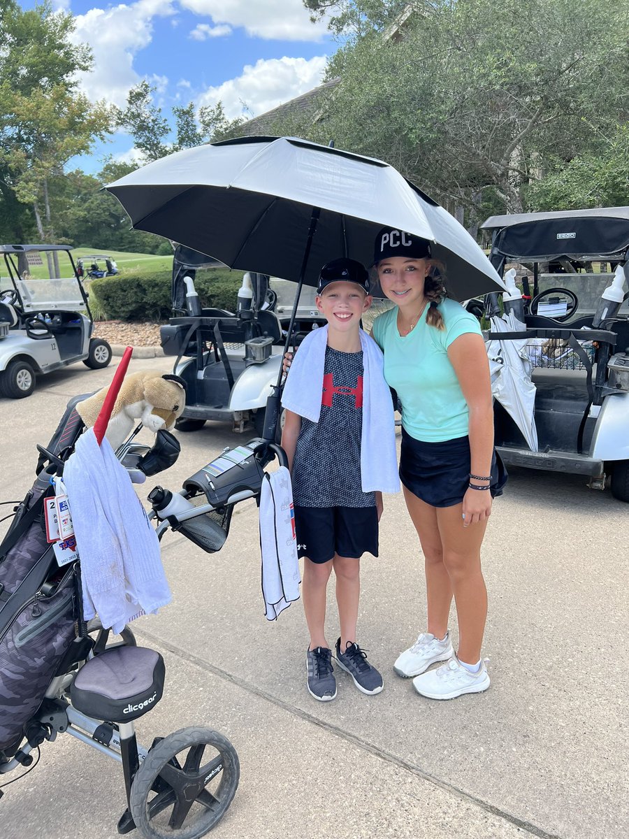 AaronBolado45's tweet photo. Little brother on the bag today for the win! On to Semi-Final! @presleybolado_ @TJGT #statematchplay https://t.co/mYYGHzcR3c
