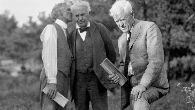 acelerandocol's tweet photo. #FelizMartesATodos 🔝🔝 4 Datos de la vida de #HenryFord🔝🔝 . Los detalles en: https://t.co/cyAjgEoIbC @Ford @FordColombia @FordMustang @FordTrucks
#acelerando #ford #FordMustangMachE #HenryFord #thomasedison #legado #ModelTFord https://t.co/3qdJXTbY48
