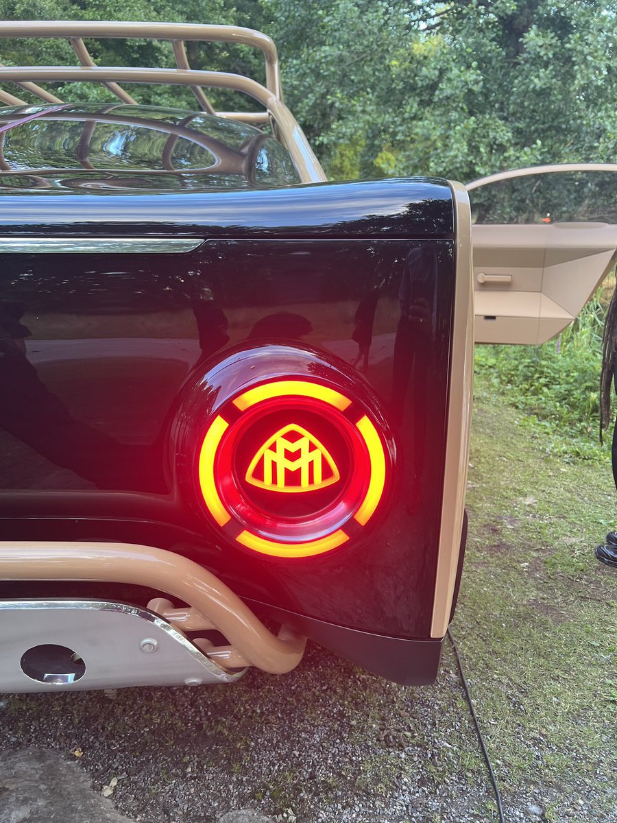 A closer look at Drakes off road Maybach