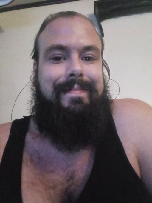 Fixed my beard, because why tf not https://t.co/K52nCDVLzH<a href="/tag/xboxshare"class="tags"><span>#xboxshare</span></a>