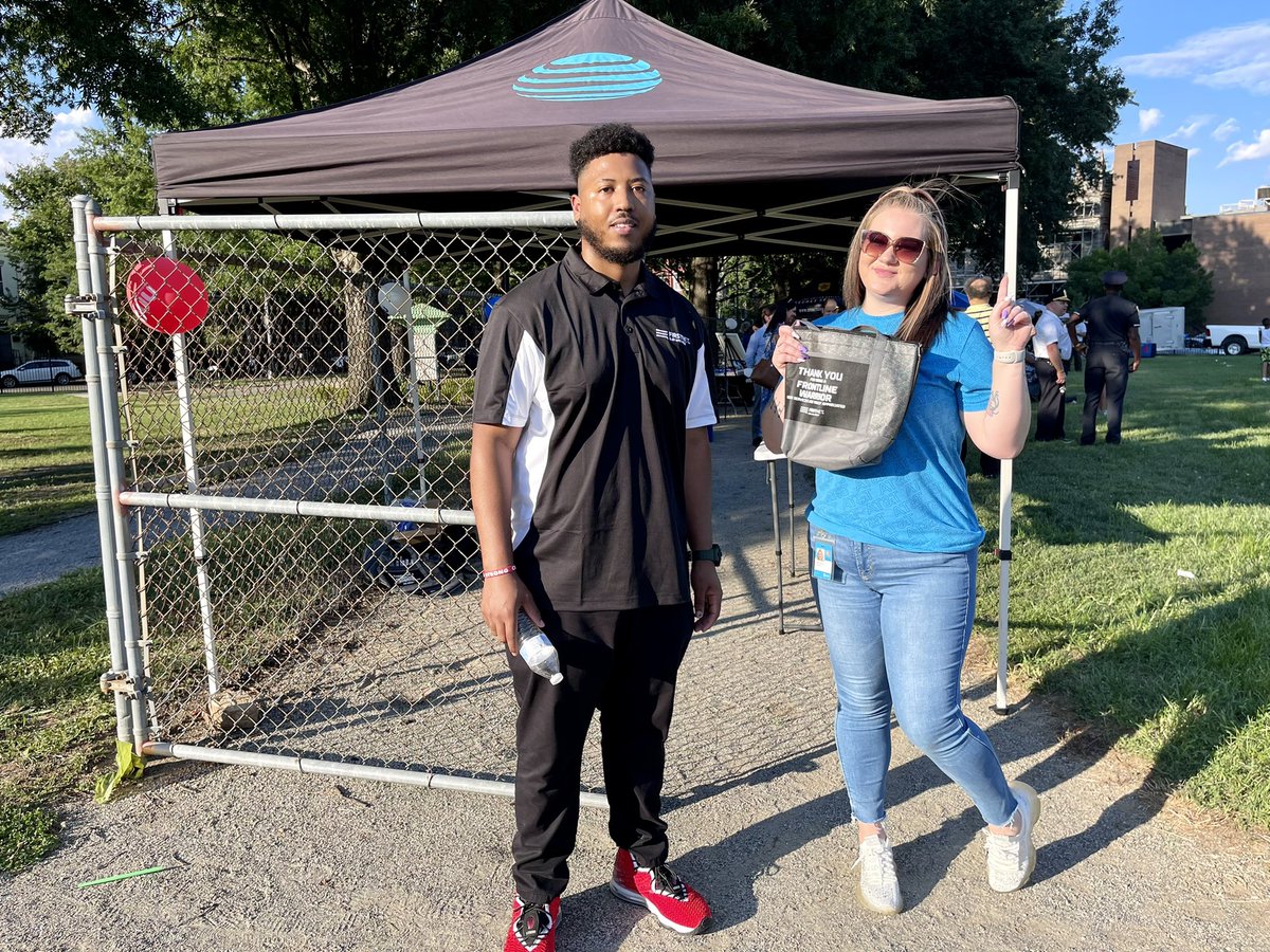 ringer_brandy's tweet photo. Washington Square had the honor of participating in National Night Out, we had a great time. Thank you @DCPoliceDept for having us! We love supporting our fearless heroes in our community. @Moneybagg_Byrd @waaaahsif @jillmill321 @404girl https://t.co/W46t0nyeBU