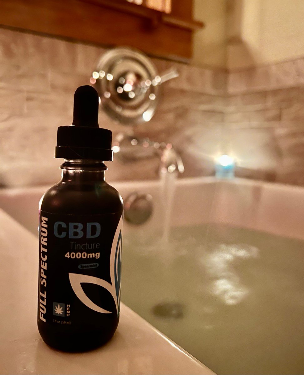 PureValleySol's tweet photo. Relax, unwind and feel better. 

• Full Spectrum
• 4,000 MGS
• Family owned from farm to bottle 
• 3rd party tested
• Hemp oil that works

Try the PVS difference for yourself or DM us with questions. 

Link in bio. https://t.co/gDfyfpw0P7