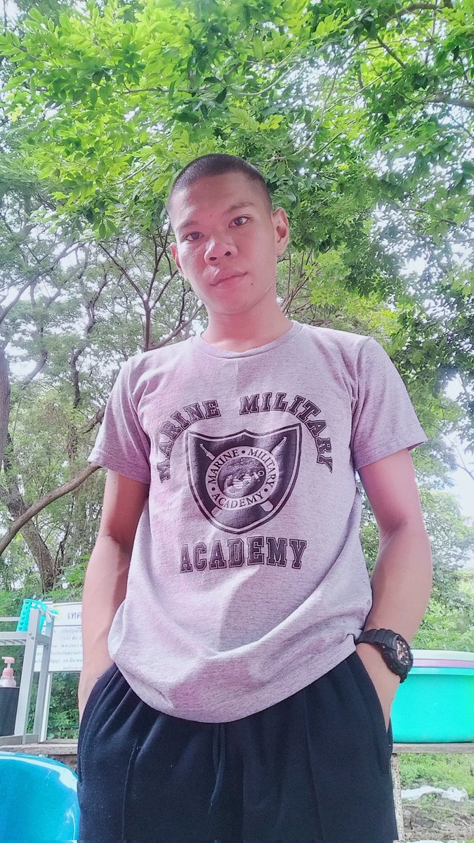 Arming313's tweet photo. ไม่ได้หล่อ...ไม่ได้รวย...Kวยก็ไม่ใหญ่..
ใครเขาจนมาสน5555
#ลพ���ุรี https://t.co/0qZxnTCYa5