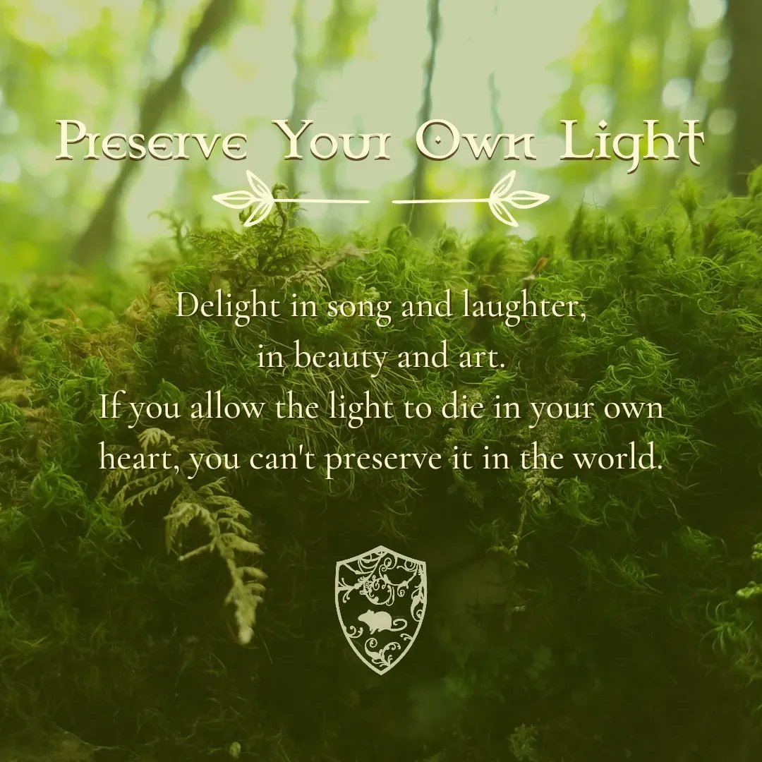 MedievalMouse's tweet photo. The Oath of the Ancients just speaks to me so, so much. #themedievalmouse #naturephotography #dndfanart #oathoftheancients https://t.co/mg90JJVgm5