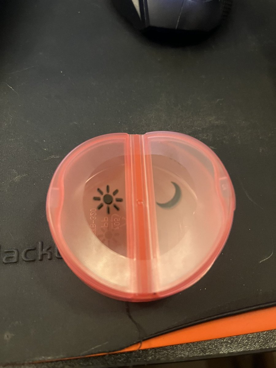 The_Dan1sh's tweet image. Day 2 of “Month of Presents” is a day and night pill case. Super sleek.  Perfect for my daily dose of meds and vitamins. 🥰

#pillcase #dayandnight #sukuos