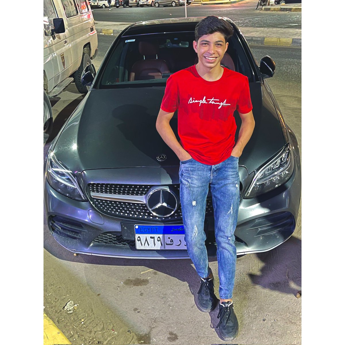 زميلي مبنعطلش! 👀