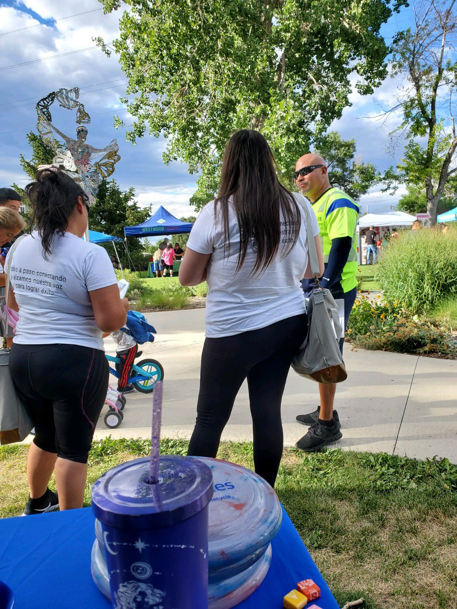 United is recruiting at Westwood National Night Out in Denver.  Come work for us.  👉🏻 careers.united.com