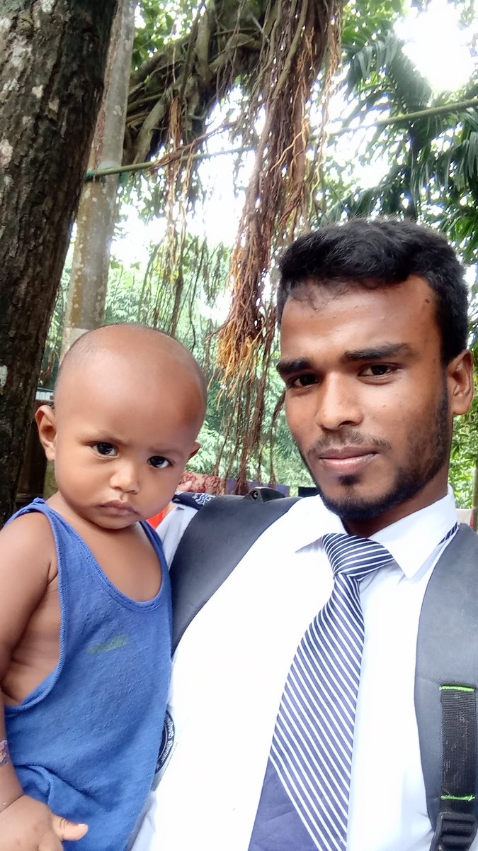 DeveloperJamiar's tweet image. কিউট বাচ্চার সাথে যখন আমি!