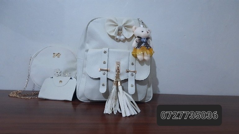Ianwest40's tweet photo. Leather monkey bags
3 in 1
Ksh 1900
Free delivery within Nairobi CBD

#Molo #Lous
Boniface Mwangi
Fred Matiang
Mizani
Juliani
Embakasi East https://t.co/a6PypASrke