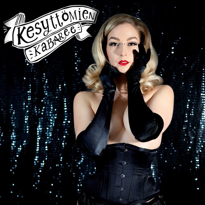Illan t&auml;hten&auml; Beb&eacute; Fernet! 🤩🤍  Kesytt&ouml;mien Kabaree 💋@BarIhku Helsinki, Antinkatu 1, Kamppi 💋To 4.8.2022 💋Ovet:<a class="tags" target="_blank" title="On Twitter" href="/?out=eyJ0eXAiOiJKV1QiLCJhbGciOiJIUzUxMiJ9.eyJpYXQiOjE3MjYyMTgwNDYsImlzcyI6InR3cG9ybnN0YXJzLmNvbSIsIm5iZiI6MTcyNjIxODA0NiwiZXhwIjoxNzU3NzU0MDQ2LCJyZWRpcmVjdF91cmwiOiJodHRwczovL3R3aXR0ZXIuY29tL0Jhckloa3UifQ.RdQpw5FHD-HBBxB58PUUwah71yYVKLp_KzyhfSLNOqrjTx3TPChiC_PbNl0wQJo3mjhfTkv4ekEKjHBAfIERdA">@BarIhku</a><a href="/tag/burleski"class="tags"><span>#burleski</span></a>