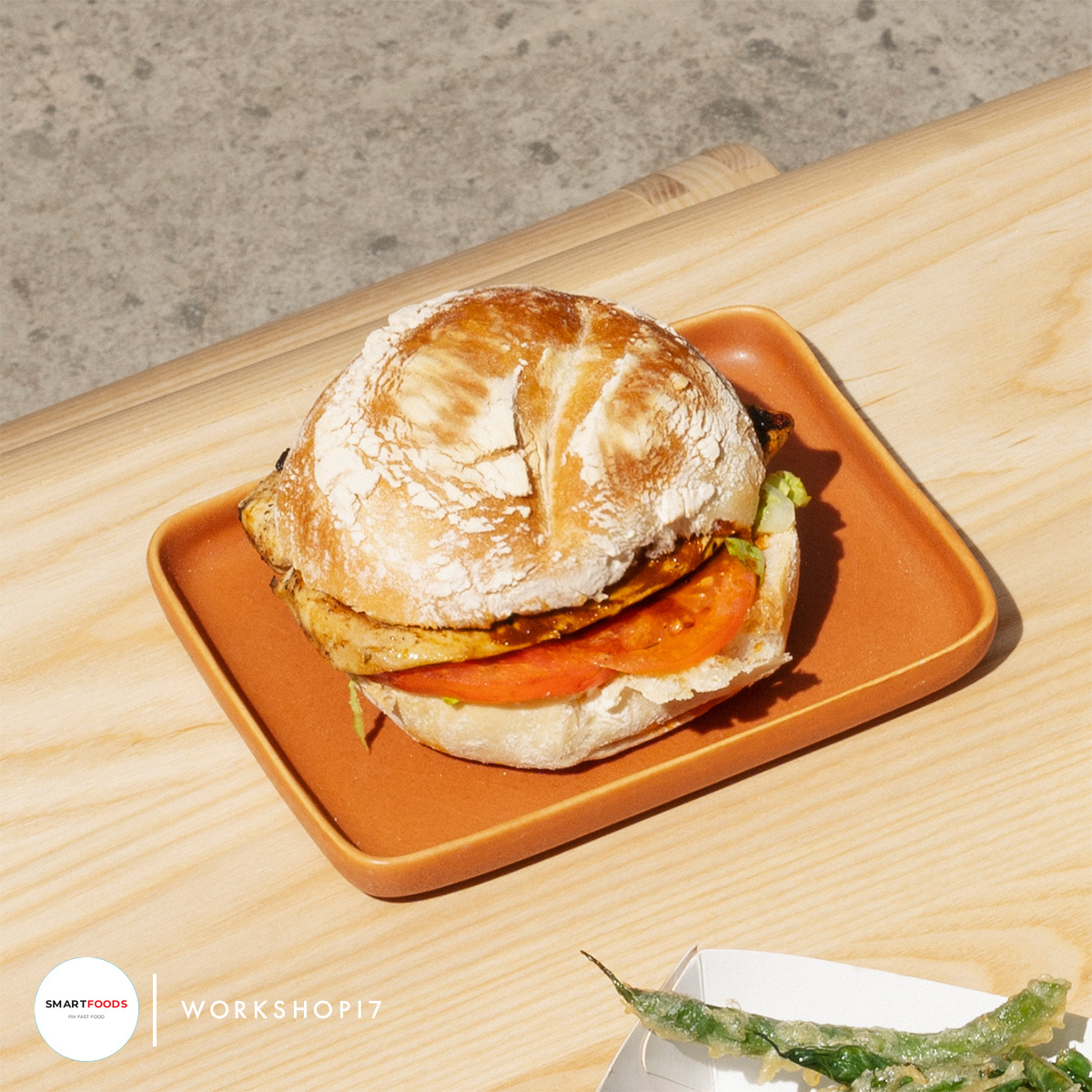 Workshop17za's tweet photo. We have made it our mission to fuel our members with high-quality meals in collaboration with Smart Foods 🍽️ With fresh ingredients and classical cooking techniques you can't go wrong with a tasty lunch time meal 🤤

Let's fix fast food with Smart Foods 💪 https://t.co/h3PdAr3Prm