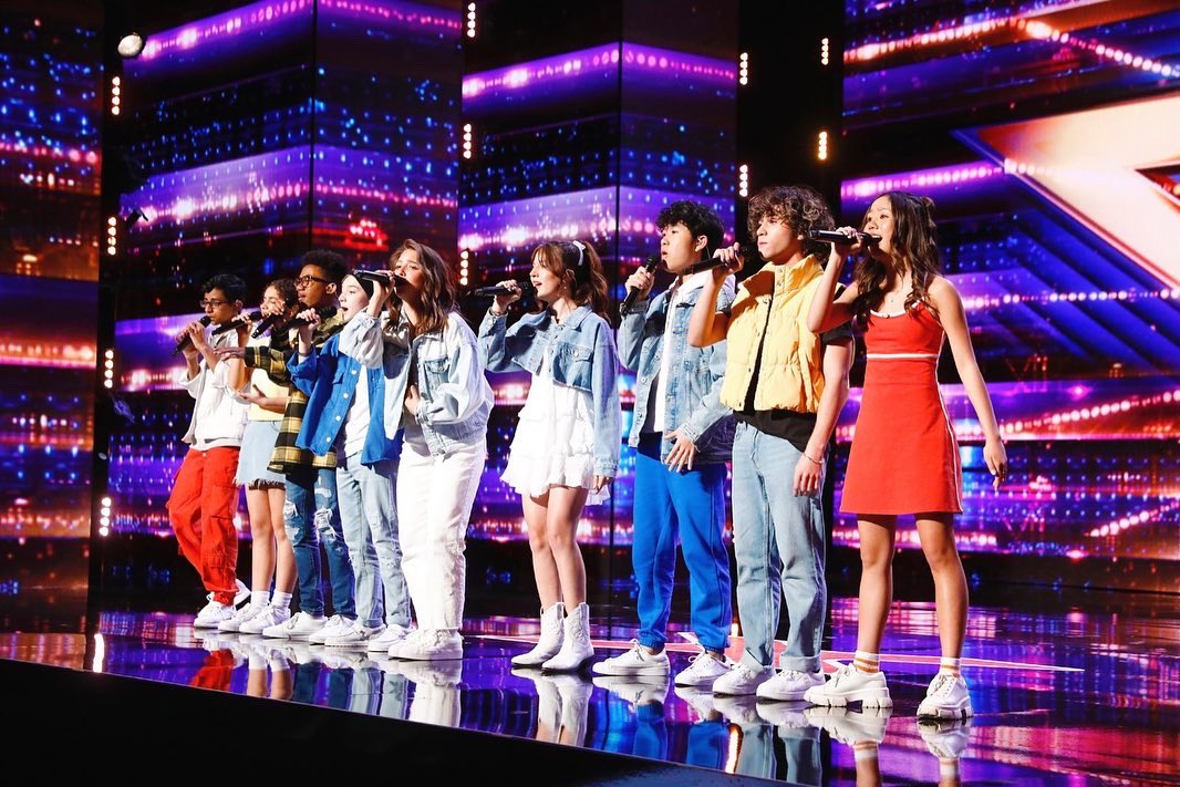 GageButlerSings's tweet photo. @acapopkids made it to the live shows on @AGT !!!! 🎤🎶💜🙌 https://t.co/nJXQ7pow4Q