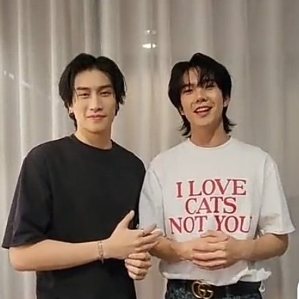 cclodye's tweet image. missed them so much —🦋