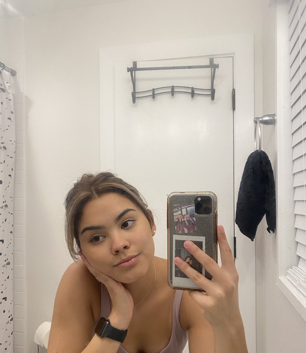 angelllrenee's tweet photo. hiii https://t.co/wH6A1Yw2qB