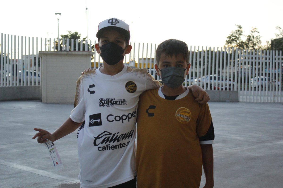 Dorados's tweet photo. 🏟️⚽️ Martes de futbol en La Pecera. https://t.co/B1hONqSSRK