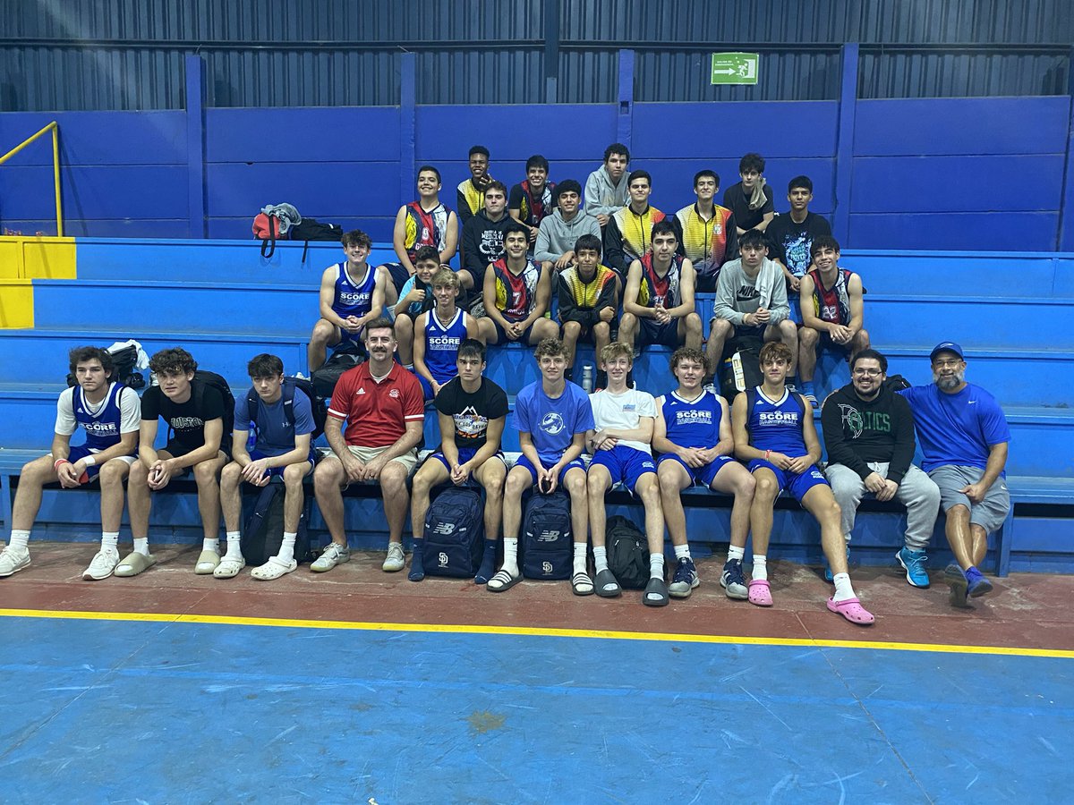 themissionsguru's tweet photo. Serving in Costa Rica this week with the Soddy Daisy HS Basketball team.  Always fun to be on a mission trip with my son, Evan!
#explorewithscore https://t.co/KTslCJUJhR