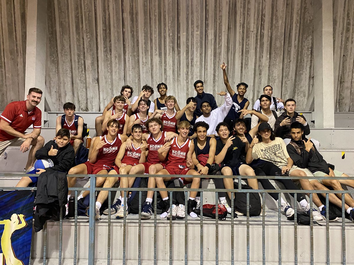 themissionsguru's tweet photo. Serving in Costa Rica this week with the Soddy Daisy HS Basketball team.  Always fun to be on a mission trip with my son, Evan!
#explorewithscore https://t.co/KTslCJUJhR