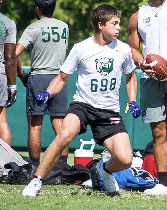 S_Kennedy2231's tweet photo. 14 years old. Baylor Football Camp 2022. He's grown 4" and 20 lbs in the last 4 months. Look at those muscles!  29" vertical, 9ft standing broad jump, and he's quick!  Look out Friday Night Lights!  We're coming for ya! @TRUHuntPerform thanks for believing and investing in him! https://t.co/r8g1GbOOiZ
