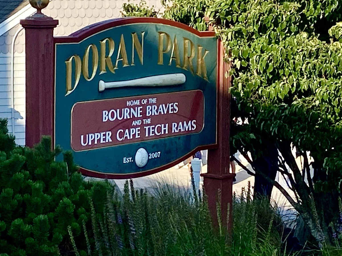 expomick's tweet photo. Finally got to see a Cape Cod Baseball League game. Hyannis at Bourne. Wonderful! #CapeCod #CapeCodBaseball https://t.co/9smiU1anal