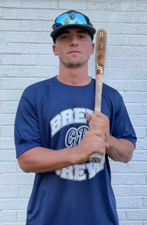 ShorelineBall22's tweet photo. Congratulations to Jackson Kitchen on being named @GreatLakesUBL "Most Valuable Player." Jackson hit .377, 49 Hits, 6 Doubles, 1 Triple, 6 HRs, 29 RBIs and 22 Stolen Bases. Outstanding season Jackson! @GrandBrewers https://t.co/ZJJkqK3zPa