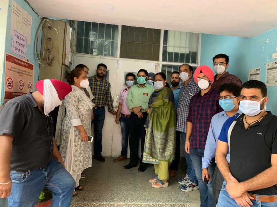 pcmsapunjab's tweet photo. Anniversary of “occupy district health administration”

#occupyhealthadministration 
#parallelopds 
#savepublichealthcare https://t.co/Vkl3OwLdra