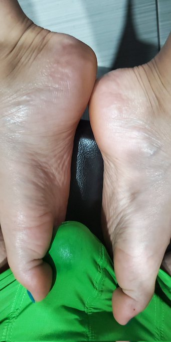 #feet #footjob #footvids https://t.co/mwNp6HEI1g<a href="/tag/feet"class="tags">#feet</a><a href="/tag/footjob"class="tags">#footjob</a><a href="/tag/footvids"class="tags">#footvids</a>