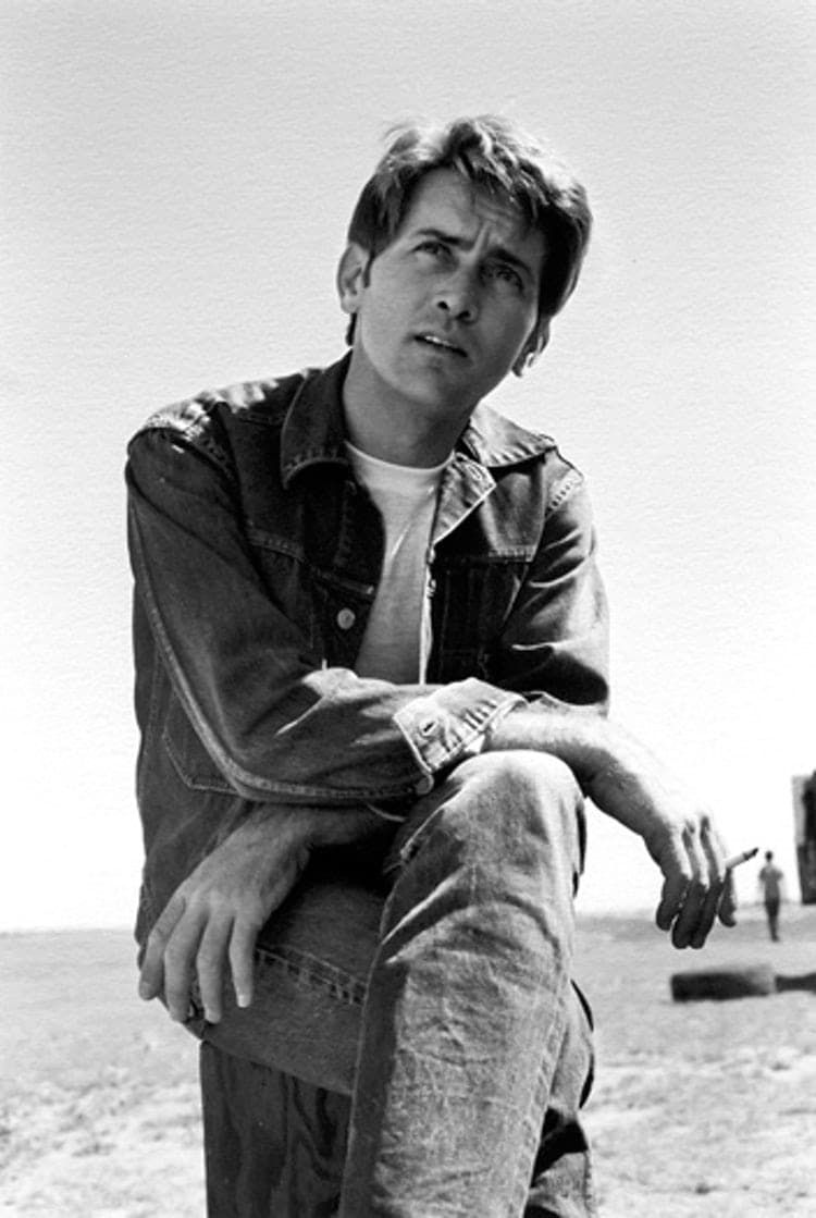 Good morning all and a happy birthday to Martin Sheen.  82 years young today. 