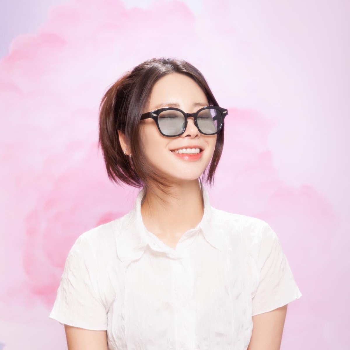 CathyArabFans's tweet photo. [انستقرام] 220803
تحديثات حساب ديا كاثي/هيهيون
_M
#DIA #다이아 https://t.co/R3LpsquzIw