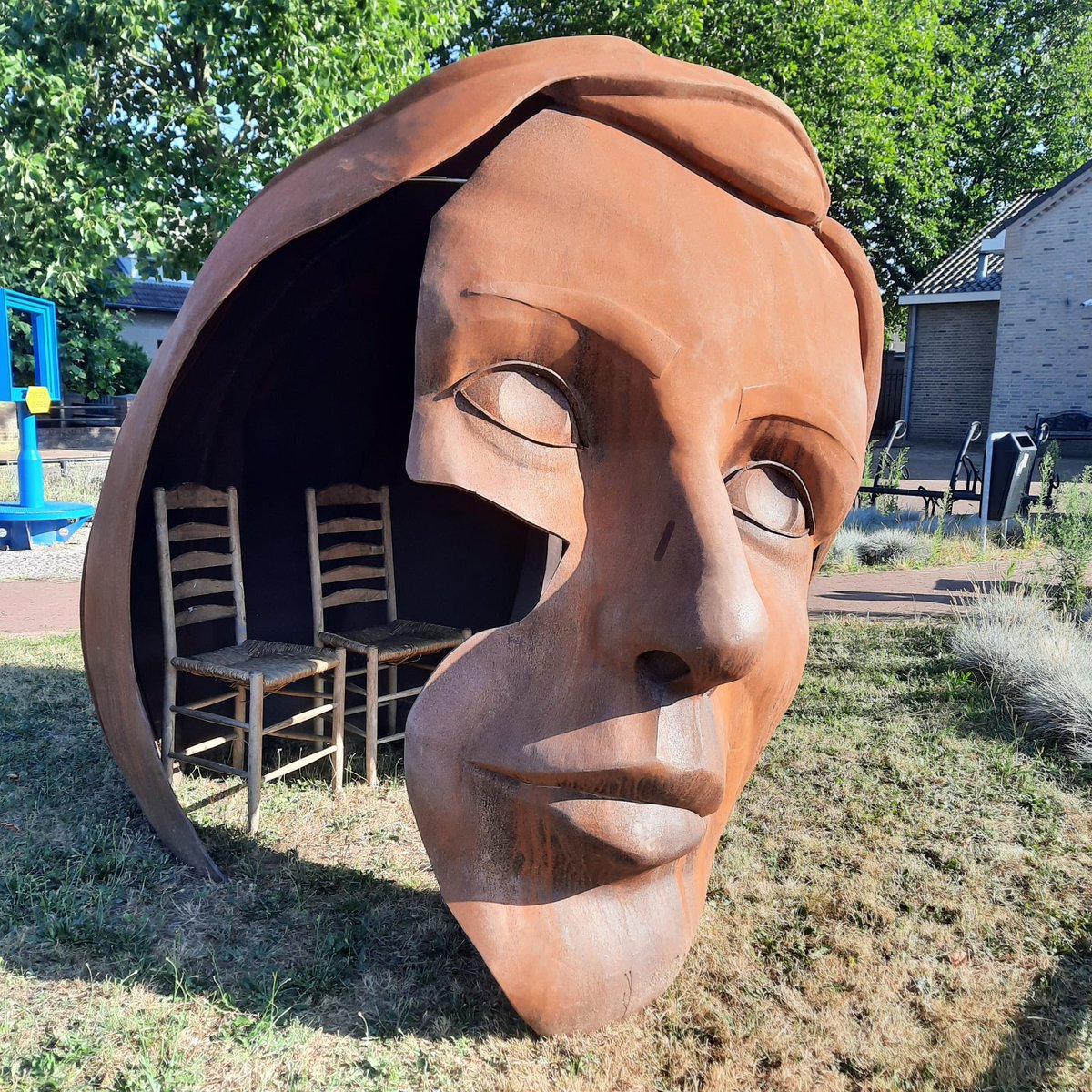 We zijn begonnen! Op naar 27-28 augustus. #Kunstenfestival ‘Losbroek’