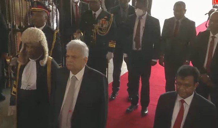 SINHALA NEWS tweet media