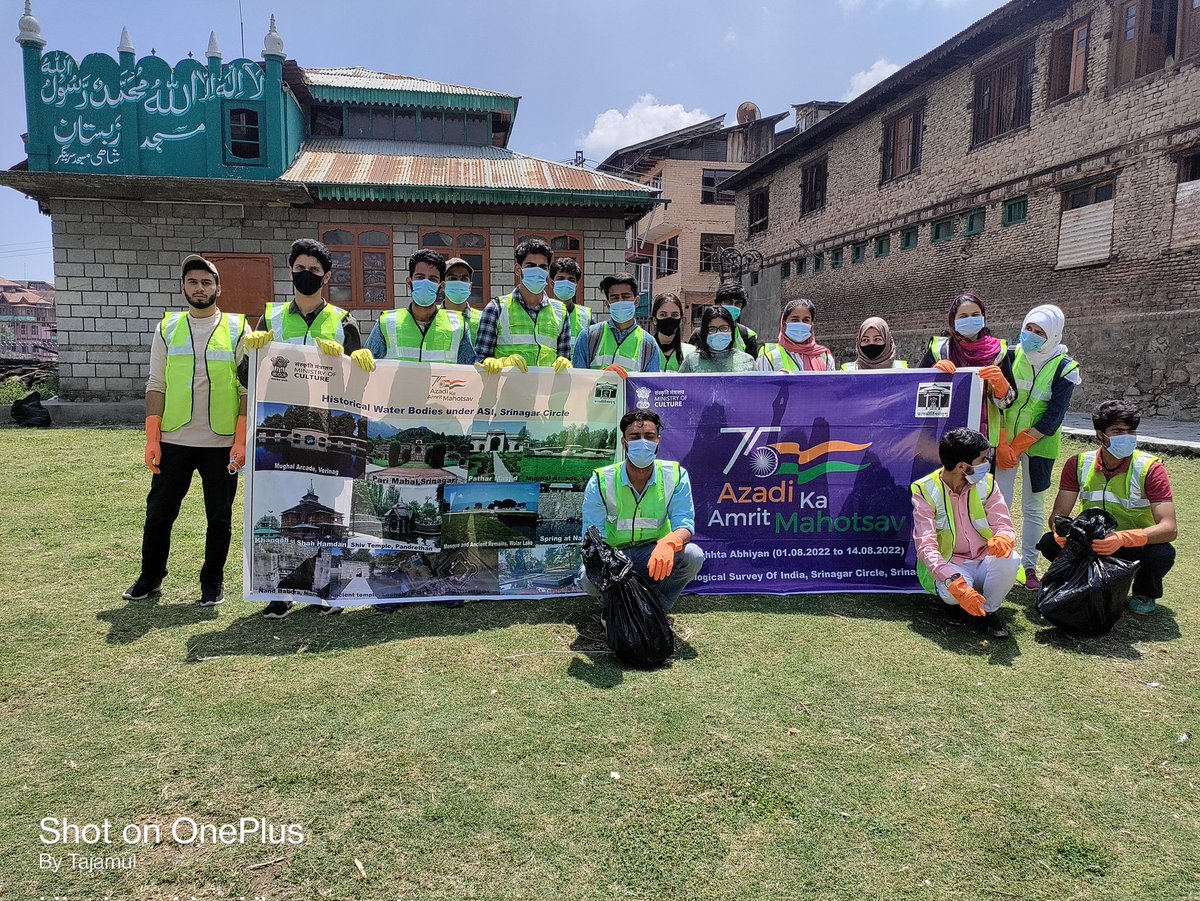 rabiya_zahoor's tweet photo. #MissionAmritSarovar organised by #ArhaelogicalSurveyOfIndia #PatharMasjid
#jaldharoharSanrakshan
@KmrUniversity
@GreaterKashmir @RisingKashmir 
#IOTZAKURA
#SSMCollegeOfEngineerigParihaspora https://t.co/y6sZfZdQr9