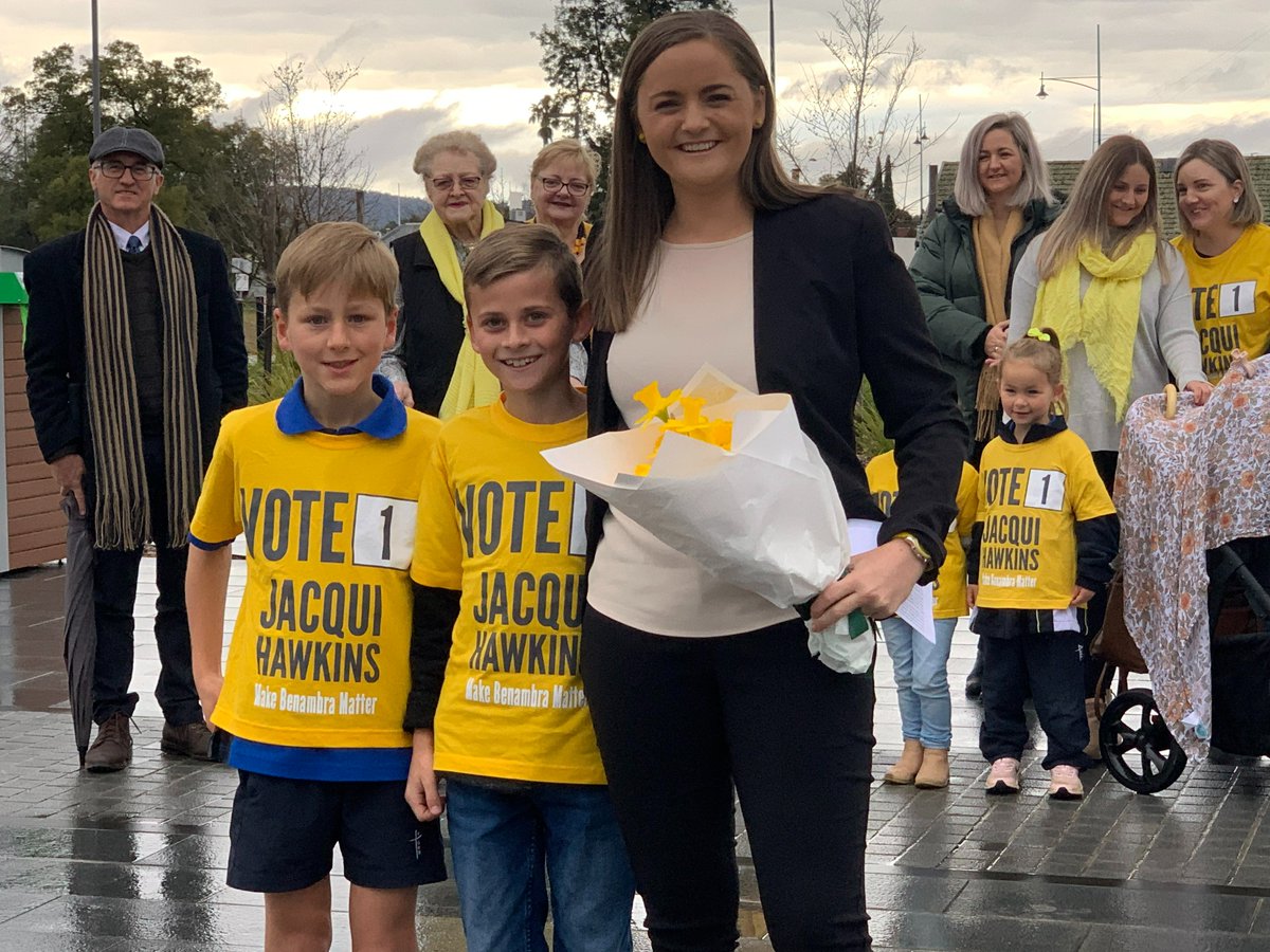 Today I was thrilled to have my family, friends & Team Yellow supporters beside me as I announced my intention to run as an independent for Benambra at the Victorian election.💛
It’s on! Let’s turn Benambra INDEPENDENT in 2022!
#Jacqui4Benambra #Vote1Independent #CommunityFirst