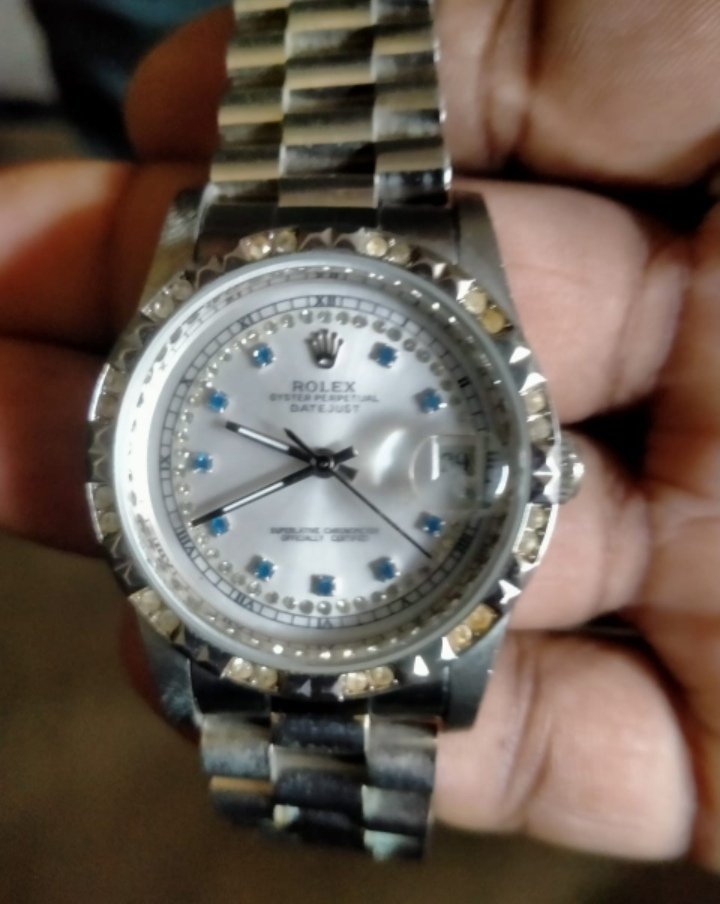 Manjula93044188's tweet photo. Rolex brand whach for sale
0718440526 https://t.co/Ht6Y9ncDTN
